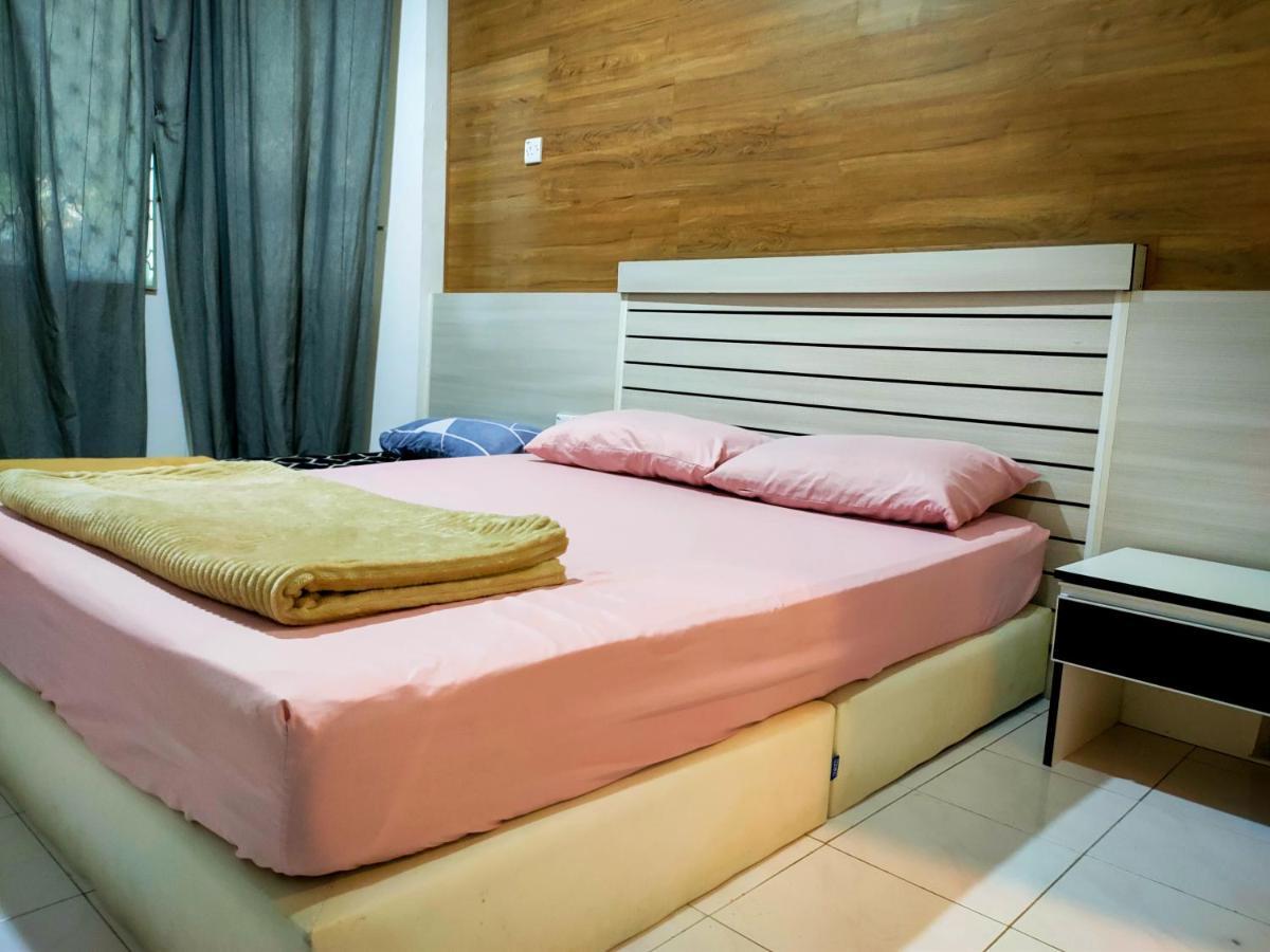 Nikqi'S Homestay Temerloh Exterior foto